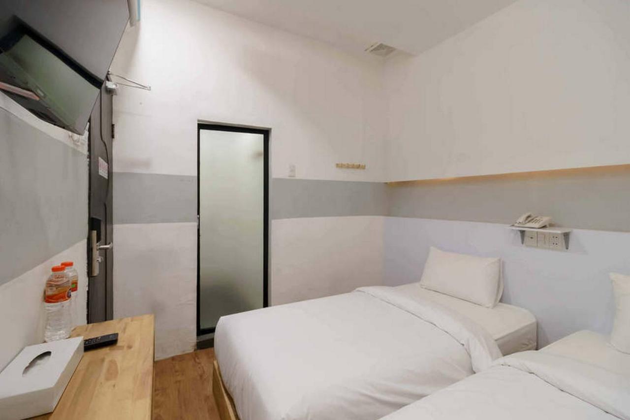 Jotel Guest House Mitra Reddoorz Pulauberayan Exterior photo